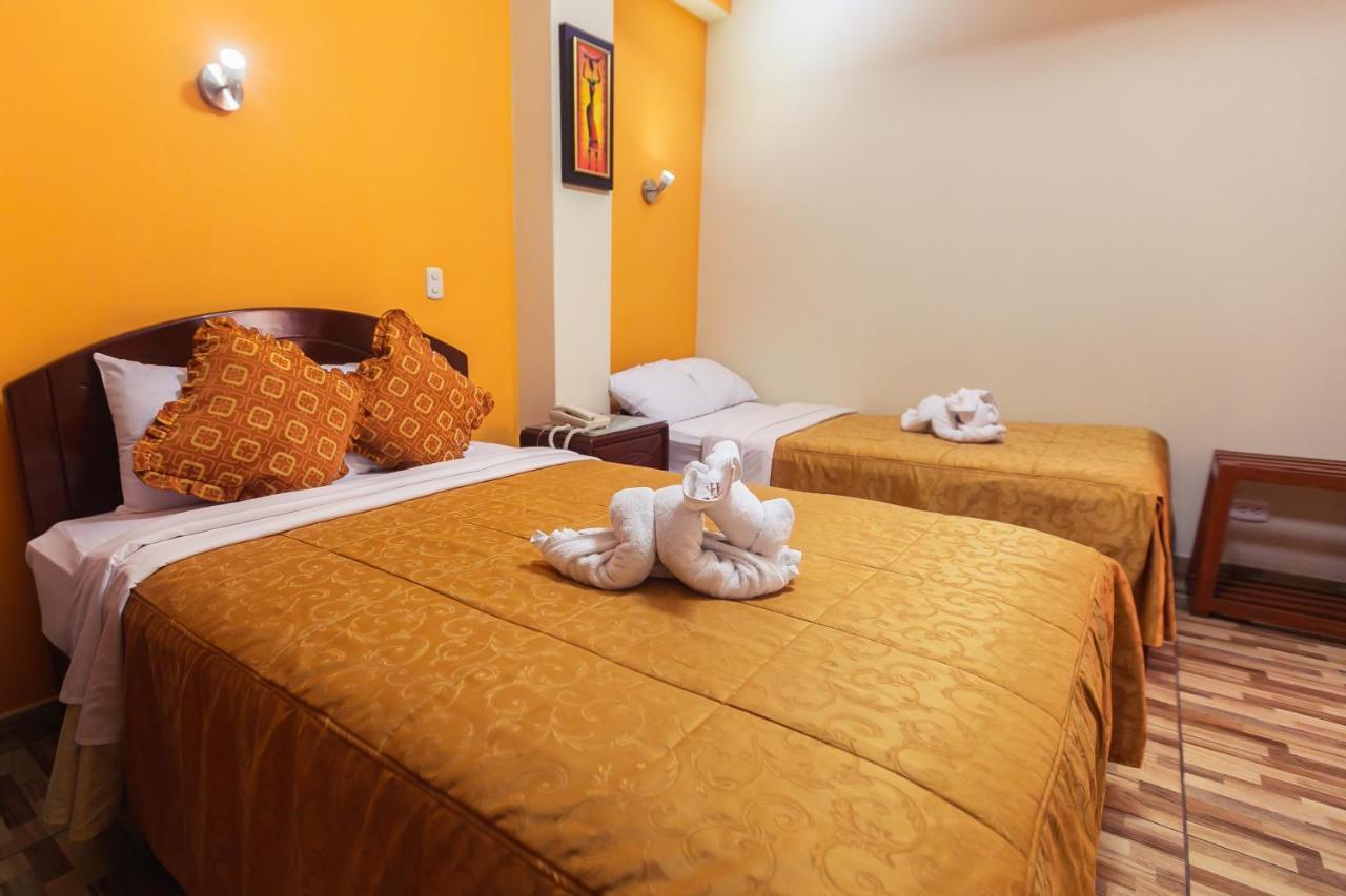 Hotel Suite Plaza Trujillo Zewnętrze zdjęcie