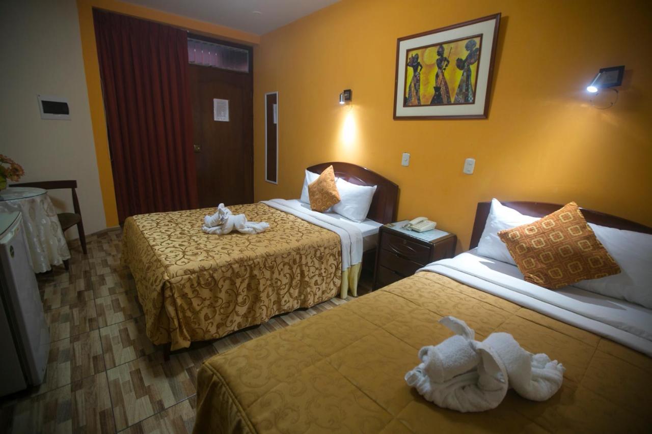 Hotel Suite Plaza Trujillo Zewnętrze zdjęcie